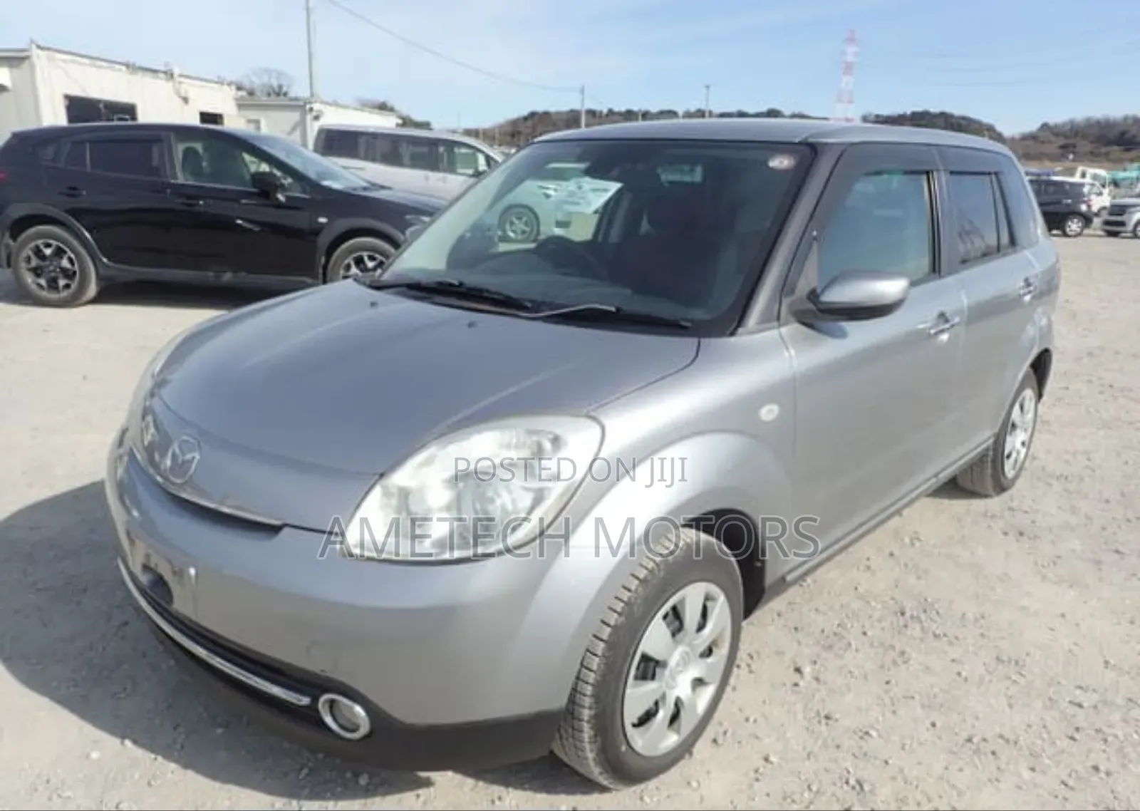 Mazda Verisa 2010 Silver