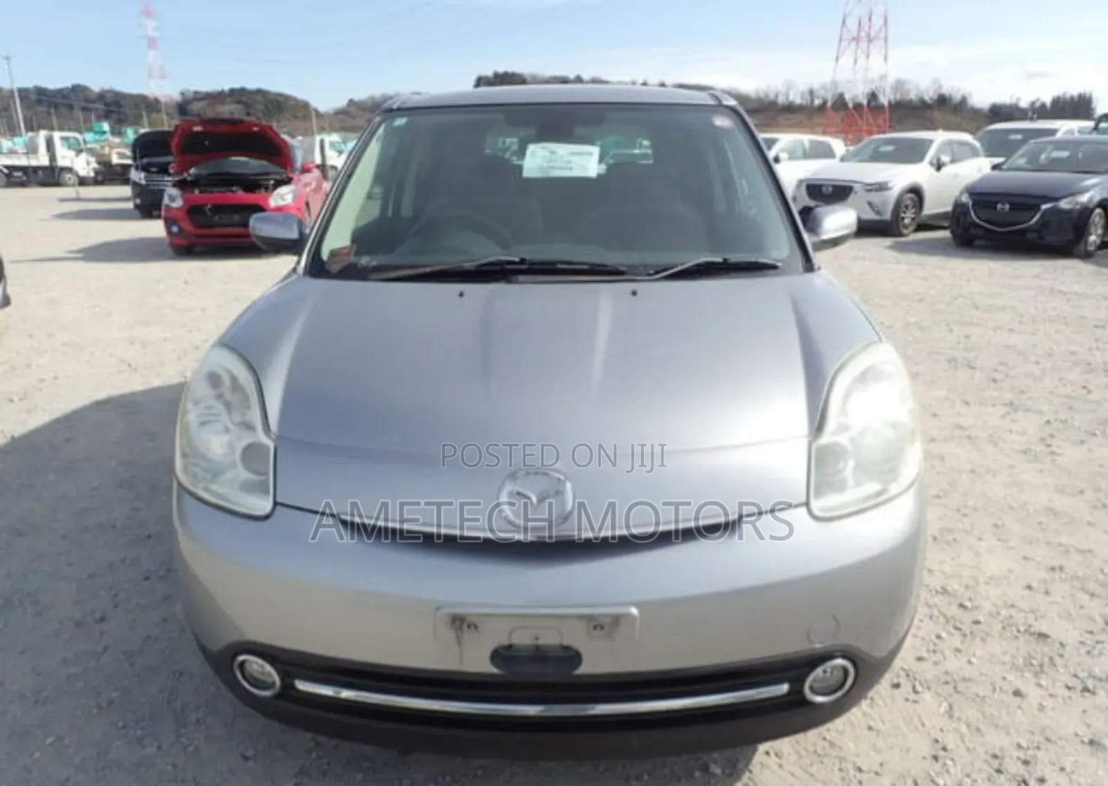 Mazda Verisa 2010 Silver