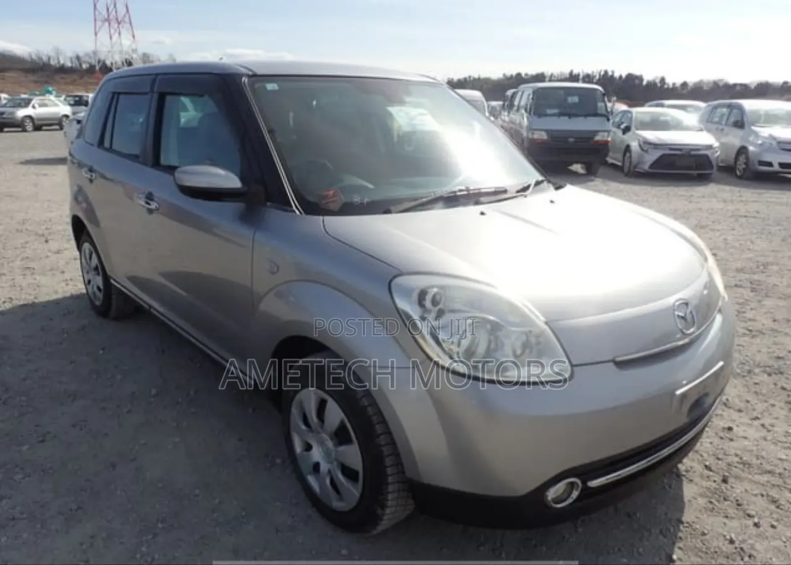 Mazda Verisa 2010 Silver