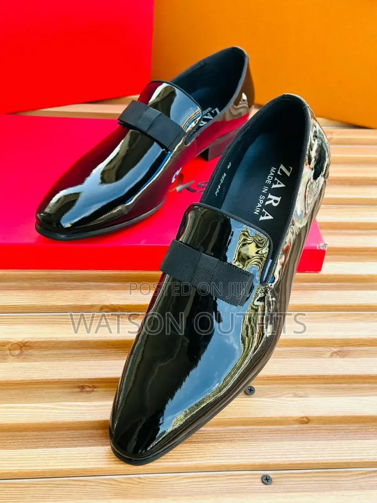Zara Nyeusi Ya Ngozi Kwa Matukio Muhimu