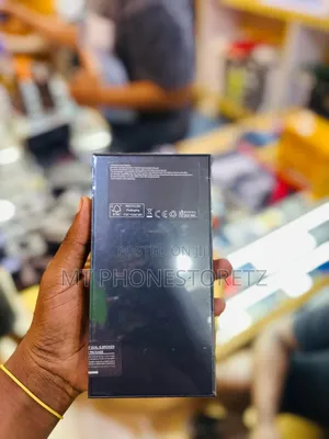 New Samsung Galaxy S22 Ultra 5G 128 GB Black