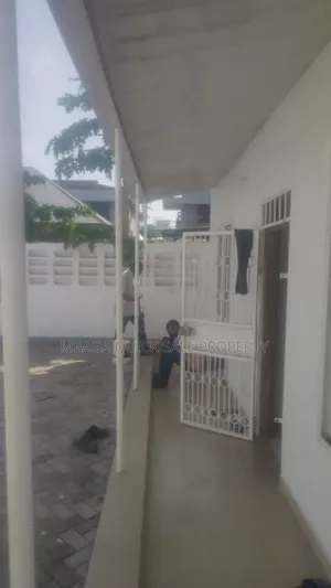 4bdrm House in Mikocheni Kwa for rent