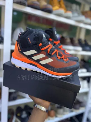 High Adidas Terrex