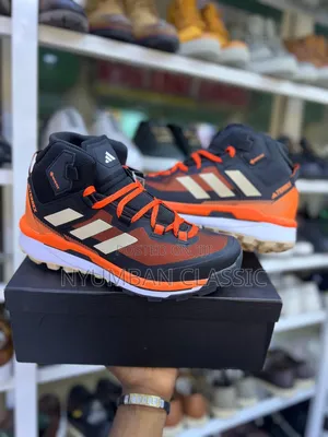 High Adidas Terrex