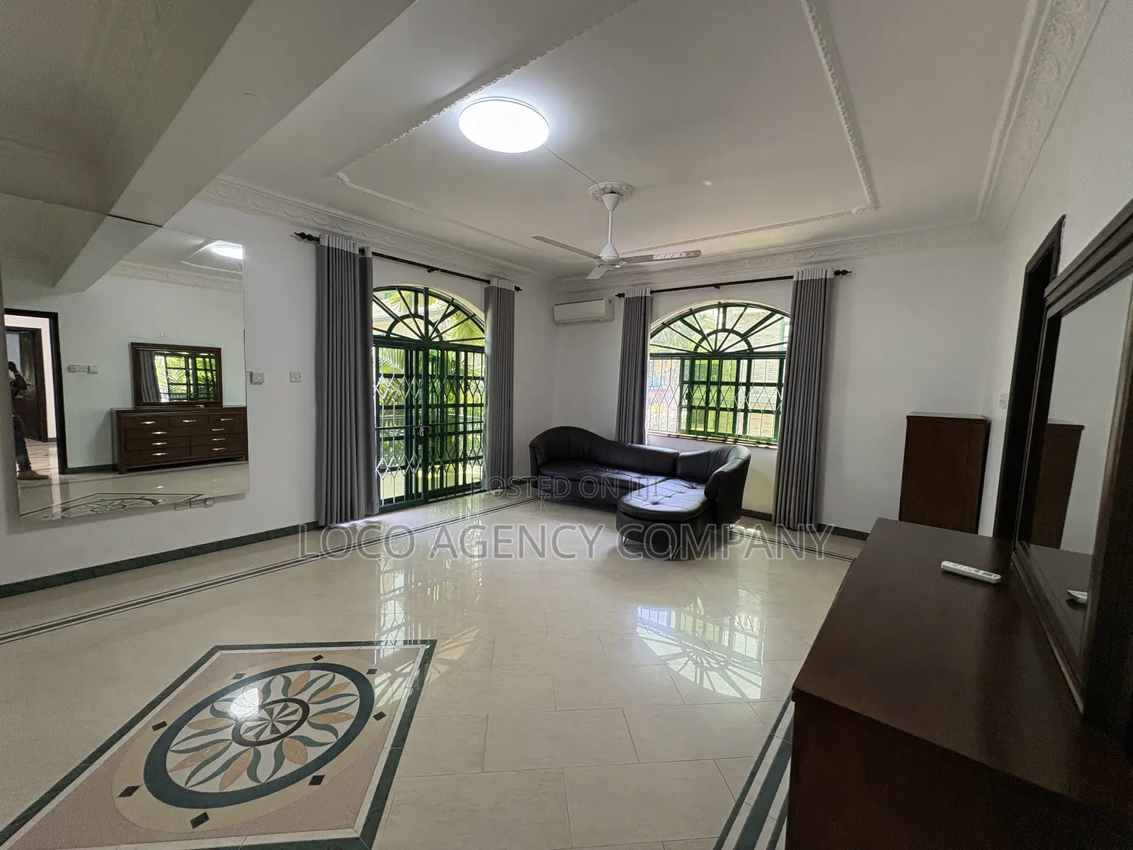 Furnished 4bdrm Villa in Trusted Real Estate, Masaki for rent