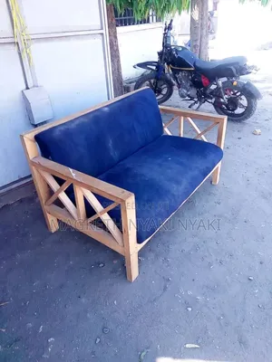Sofa La Kisasa La Watu Spring Na Fiber