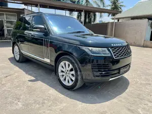 Land Rover Range Rover Vogue 2015 Black