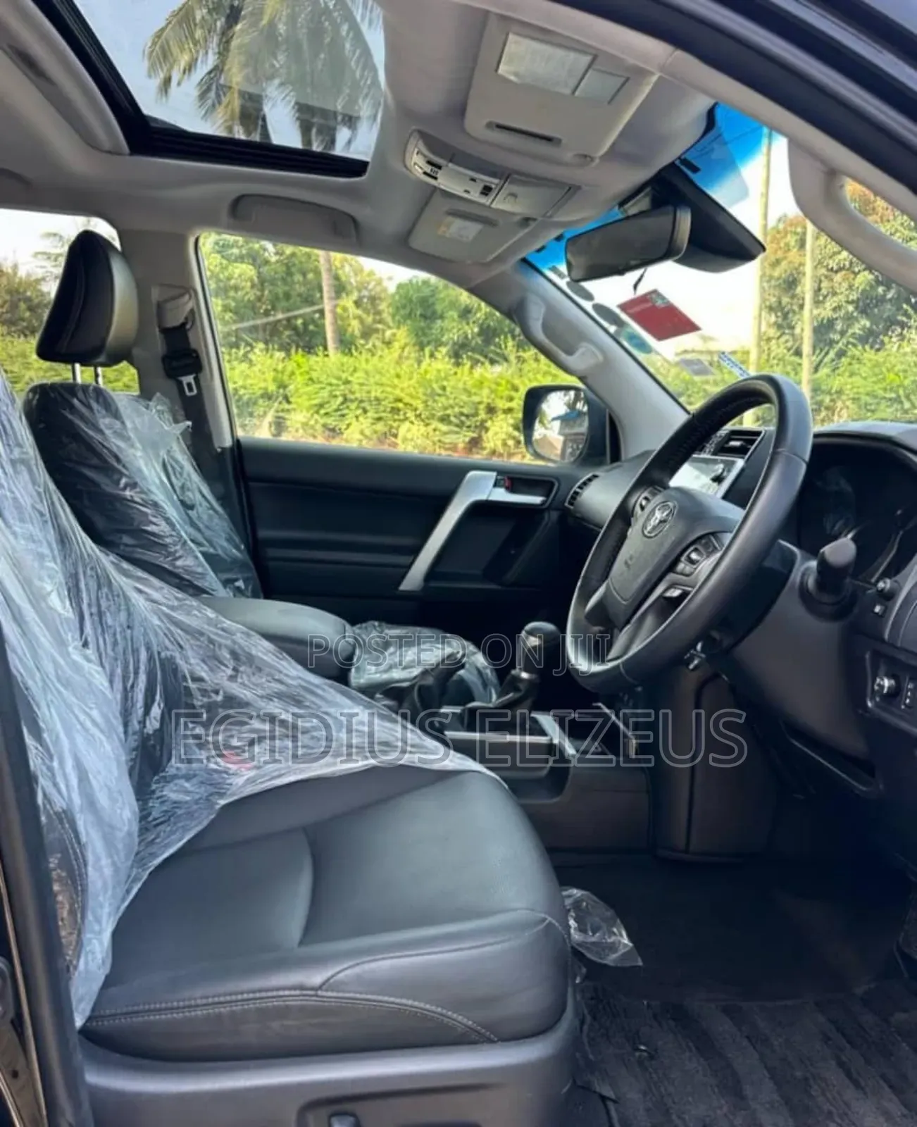 Toyota Land Cruiser Prado 2022 Black