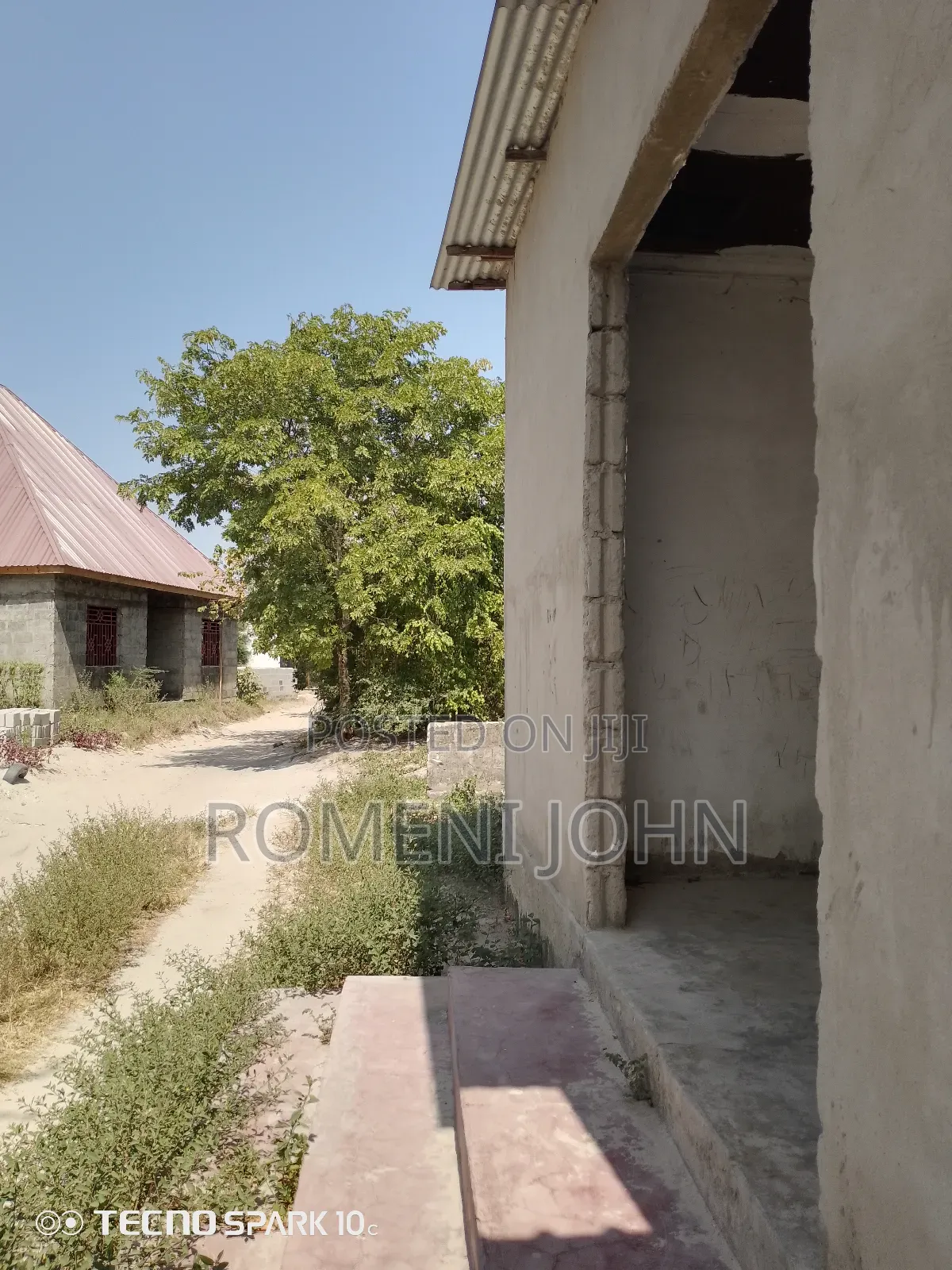 6bdrm House in Tanzania Daresalaam, Ilala for sale