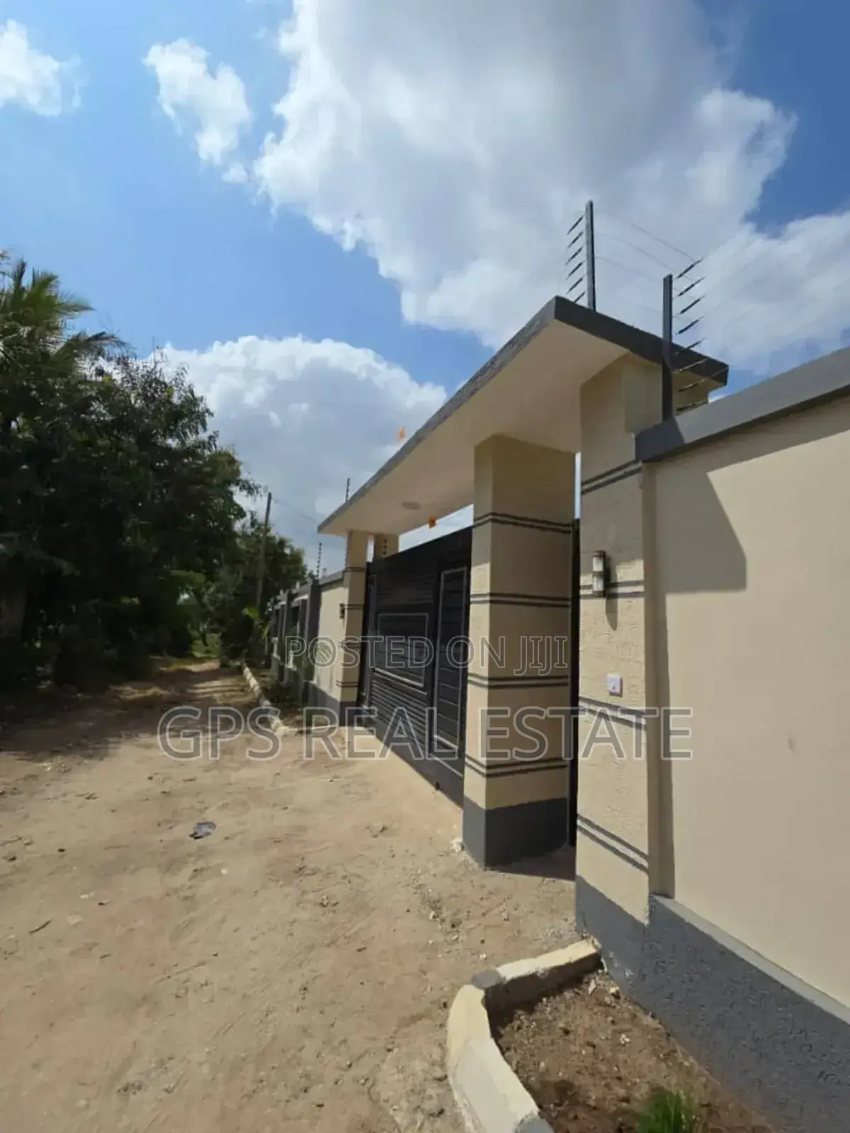3bdrm House in Madale Atlas, Kinondoni for sale