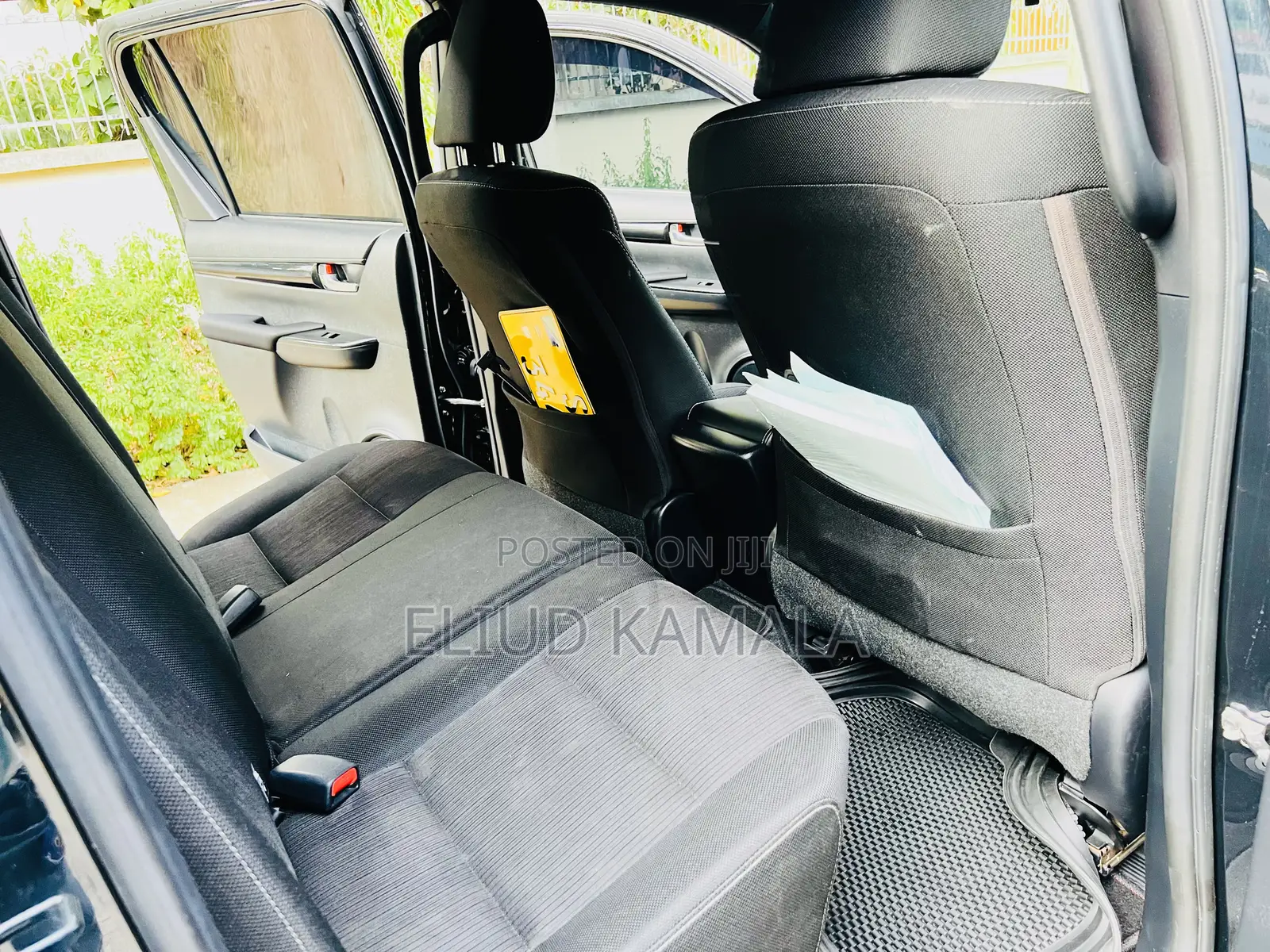 Toyota Hilux 2020 Black