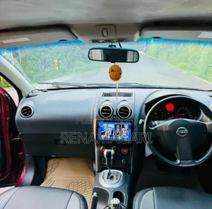 Nissan Dualis 2011 Red