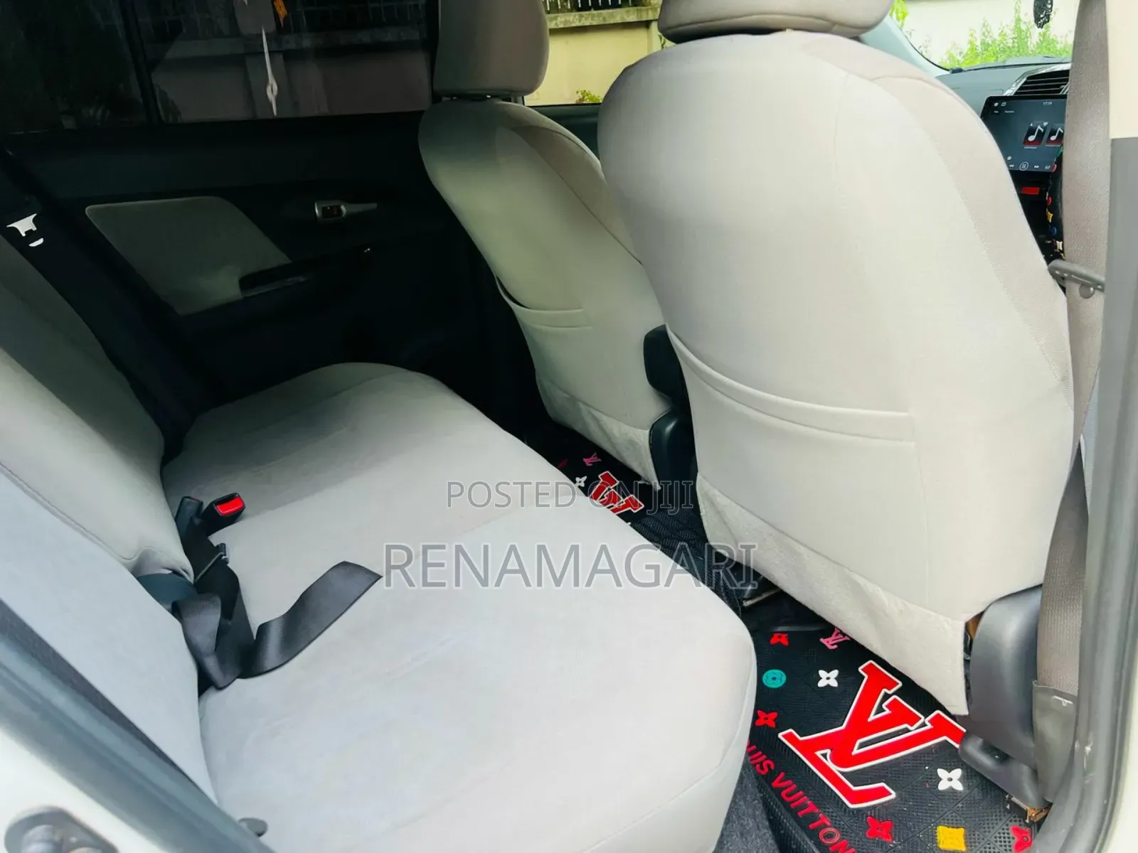 Toyota IST 2009 White