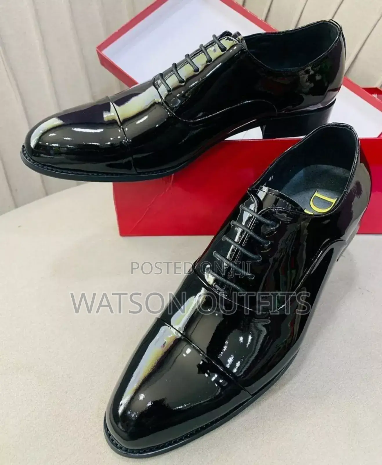 Viatu Vya Ngozi Smooth Shining Dior
