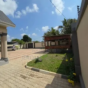 3bdrm House in Goba for sale