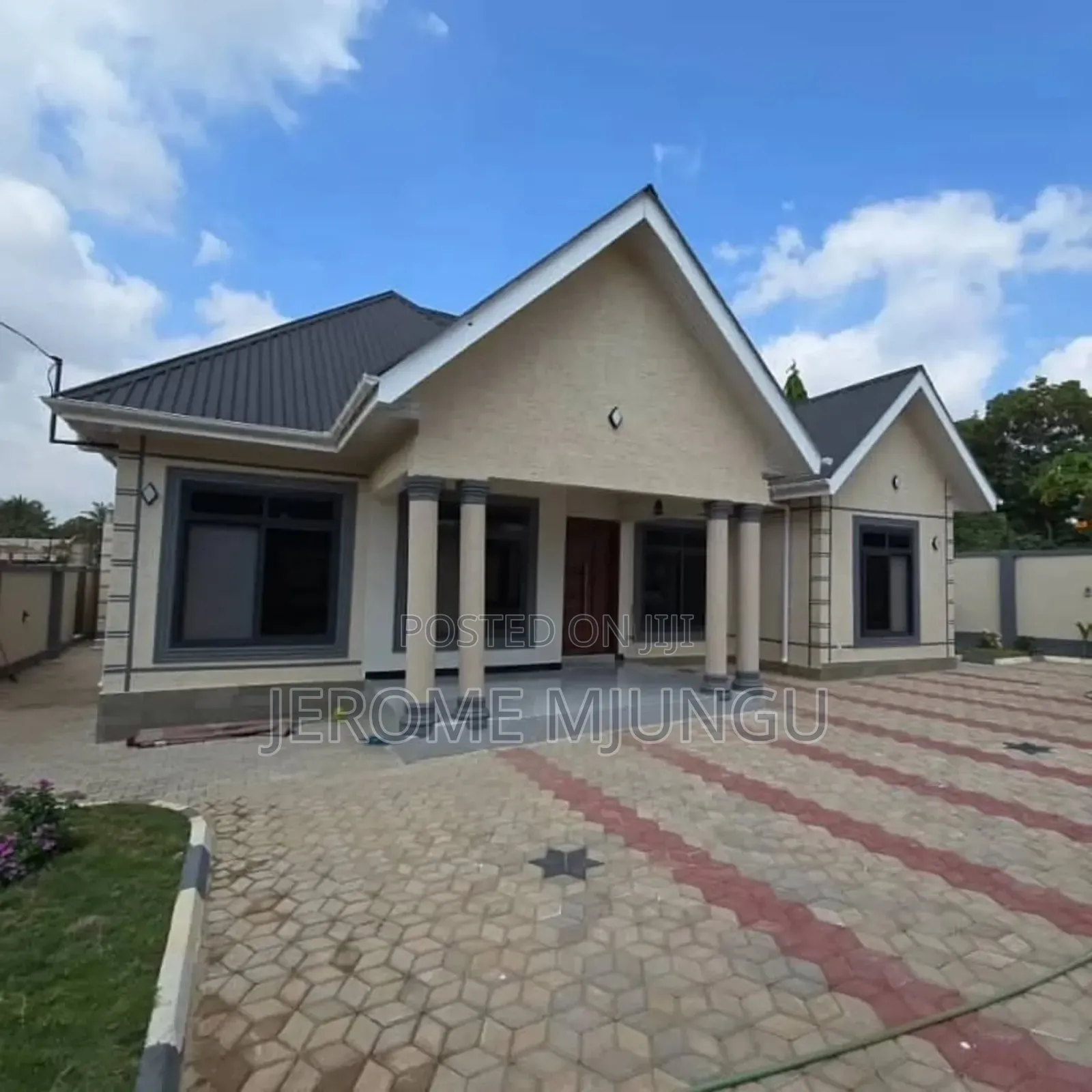3bdrm House in Goba for sale
