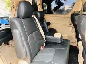 Toyota Vellfire 2011 Black