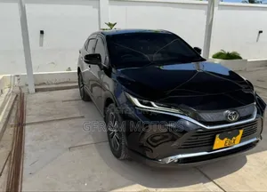 Photo - Toyota Harrier 2023 Black
