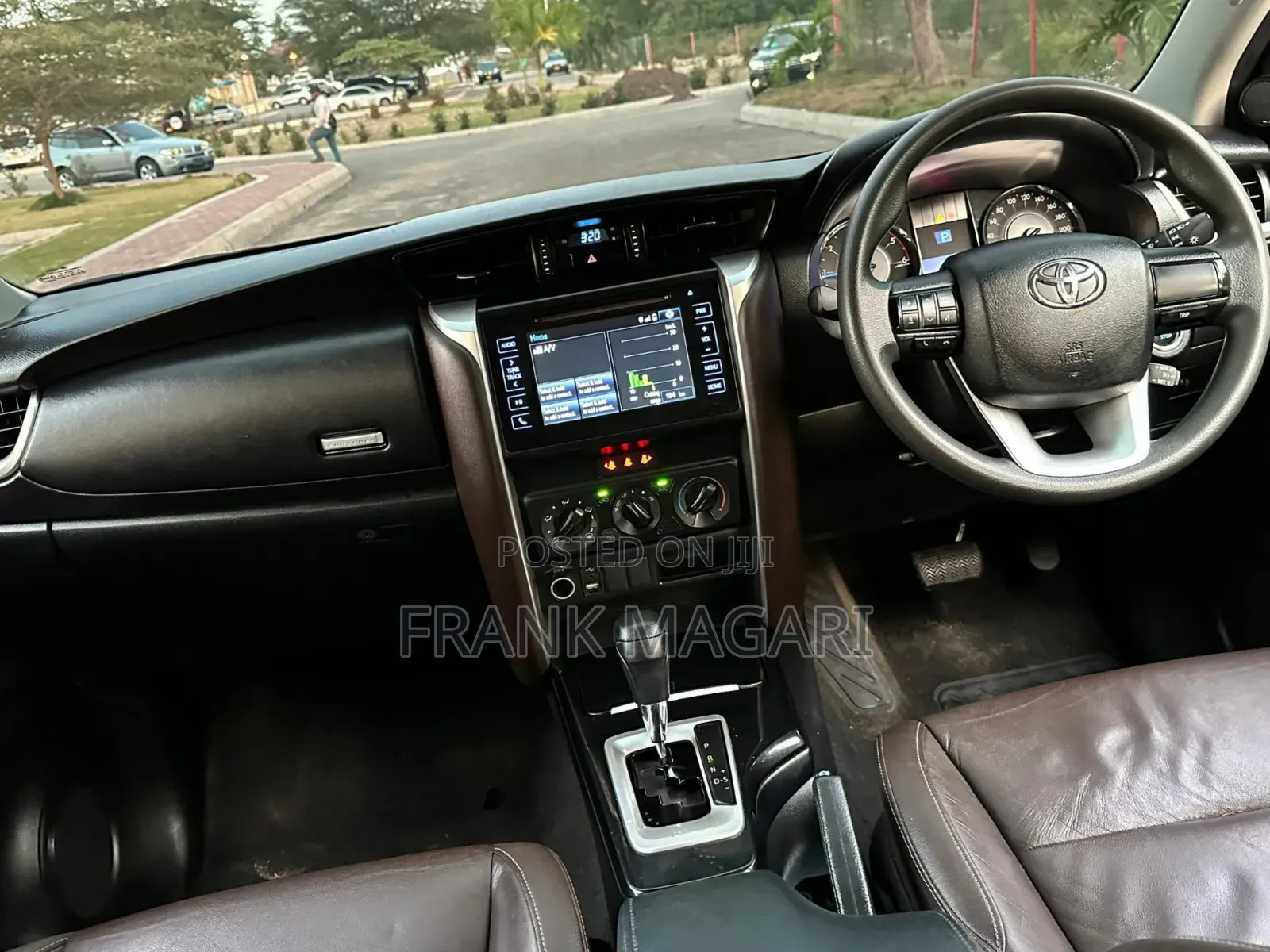 Toyota Fortuner 2.4 D AWD 2018 White