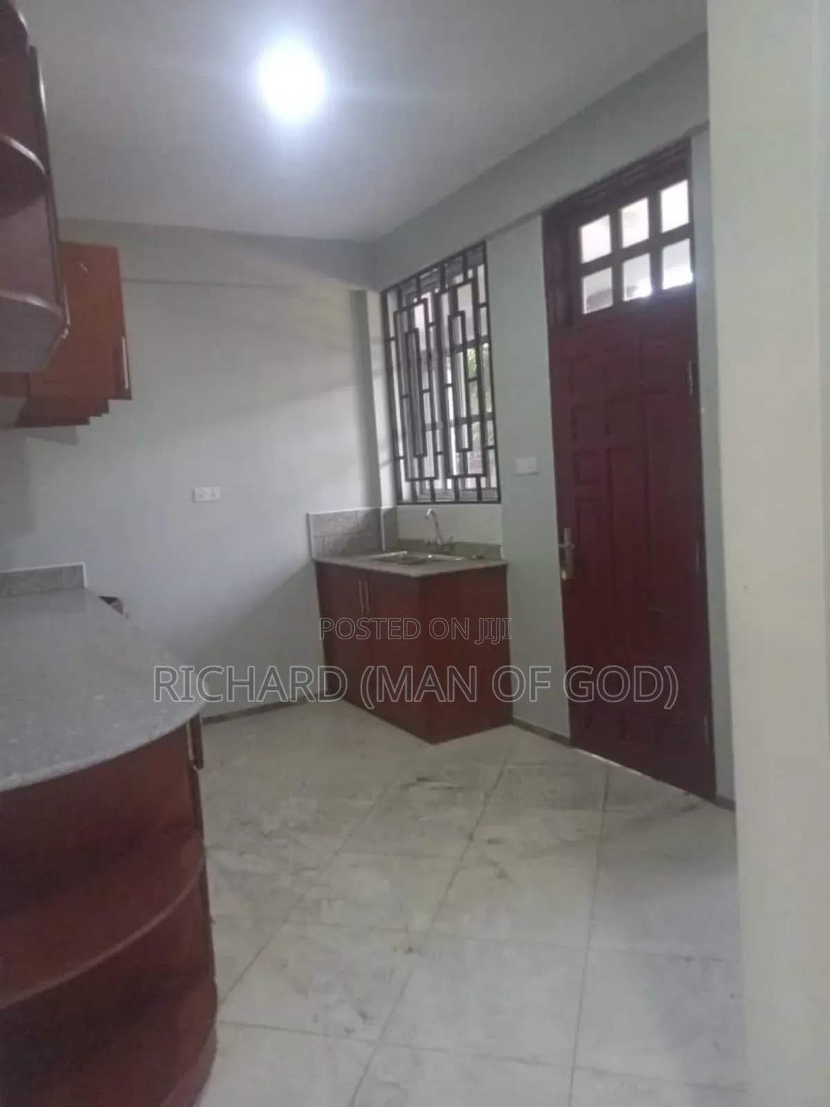2bdrm Apartment in Central Business Area for rent