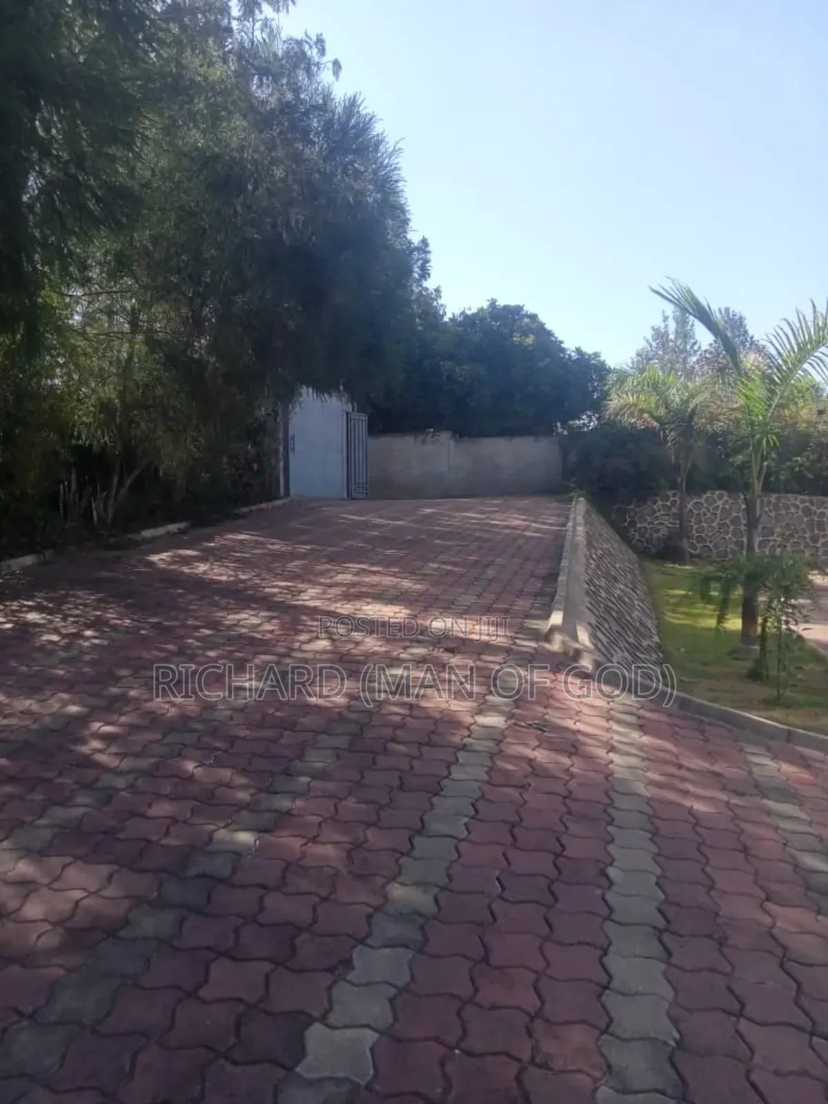 2bdrm Apartment in Central Business Area for rent