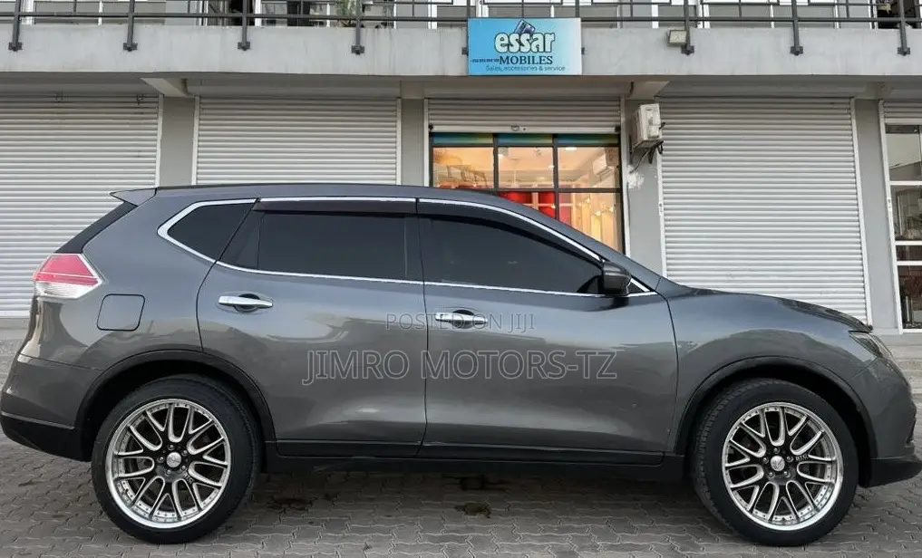 Nissan X-Trail 2015 Gray