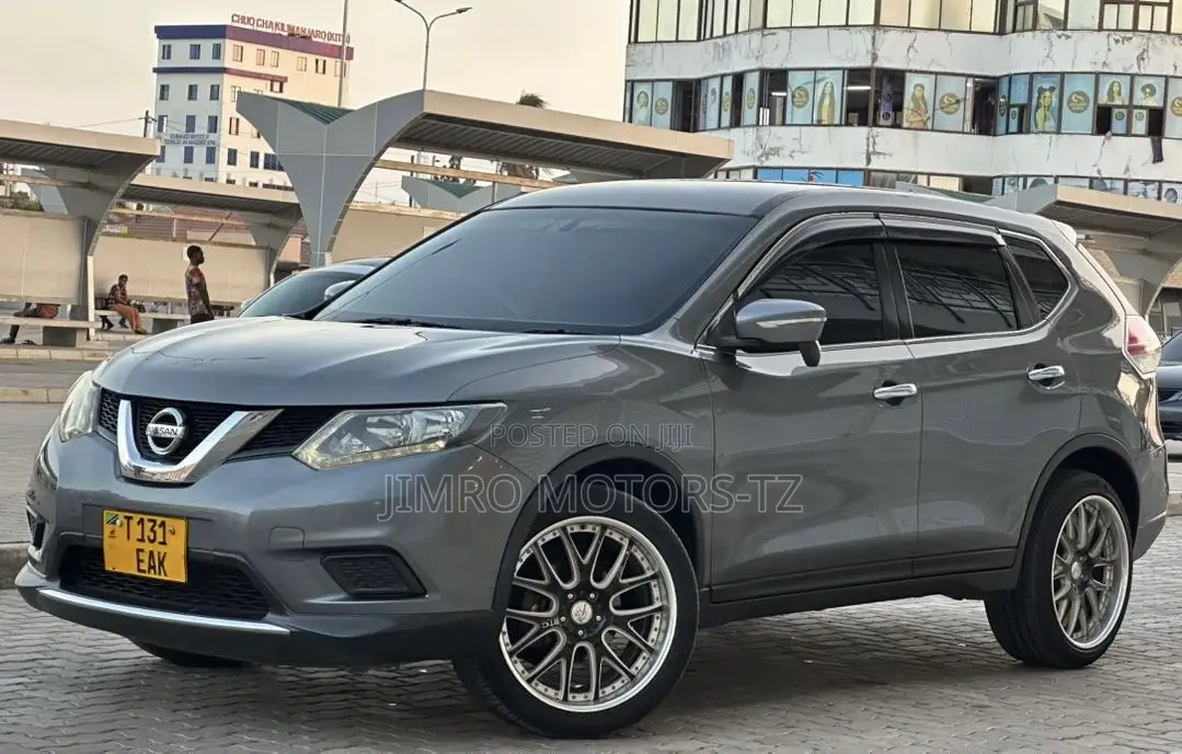 Nissan X-Trail 2015 Gray