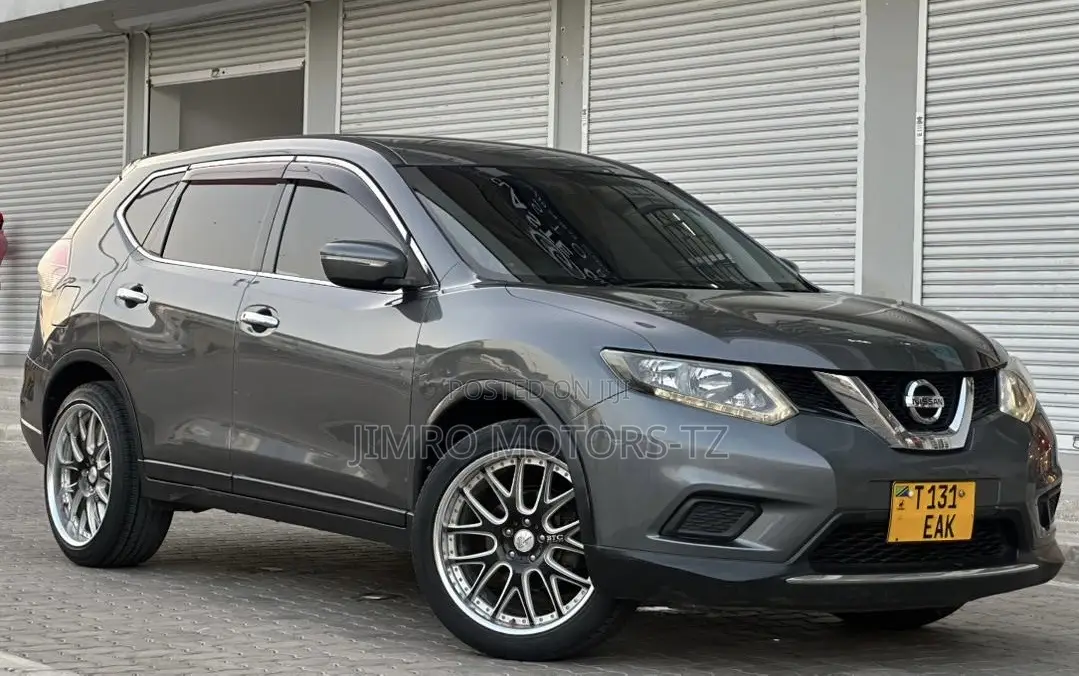 Nissan X-Trail 2015 Gray