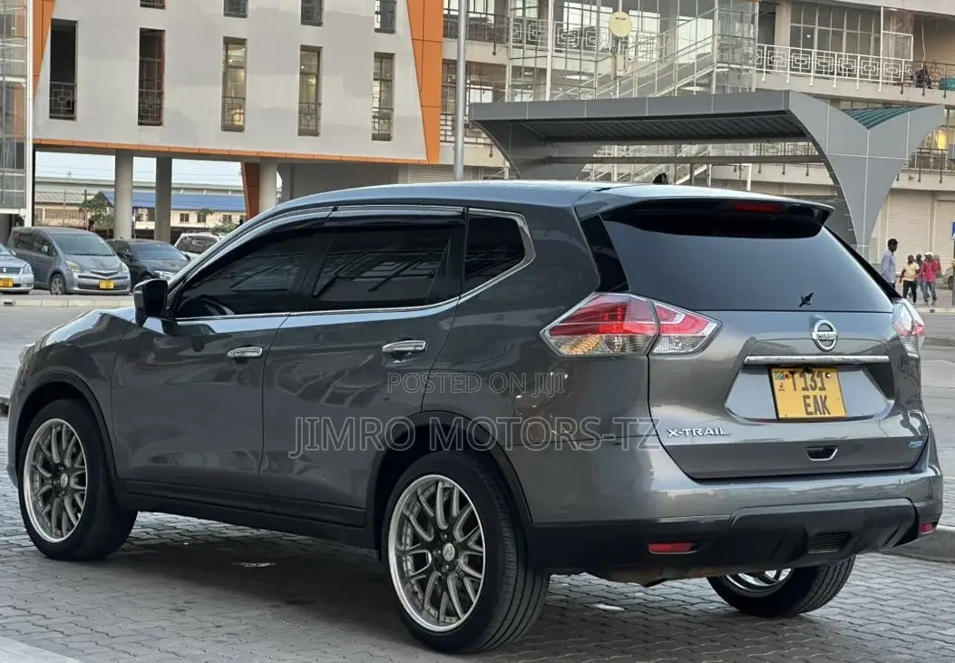 Nissan X-Trail 2015 Gray