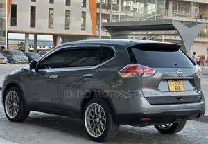 Nissan X-Trail 2015 Gray