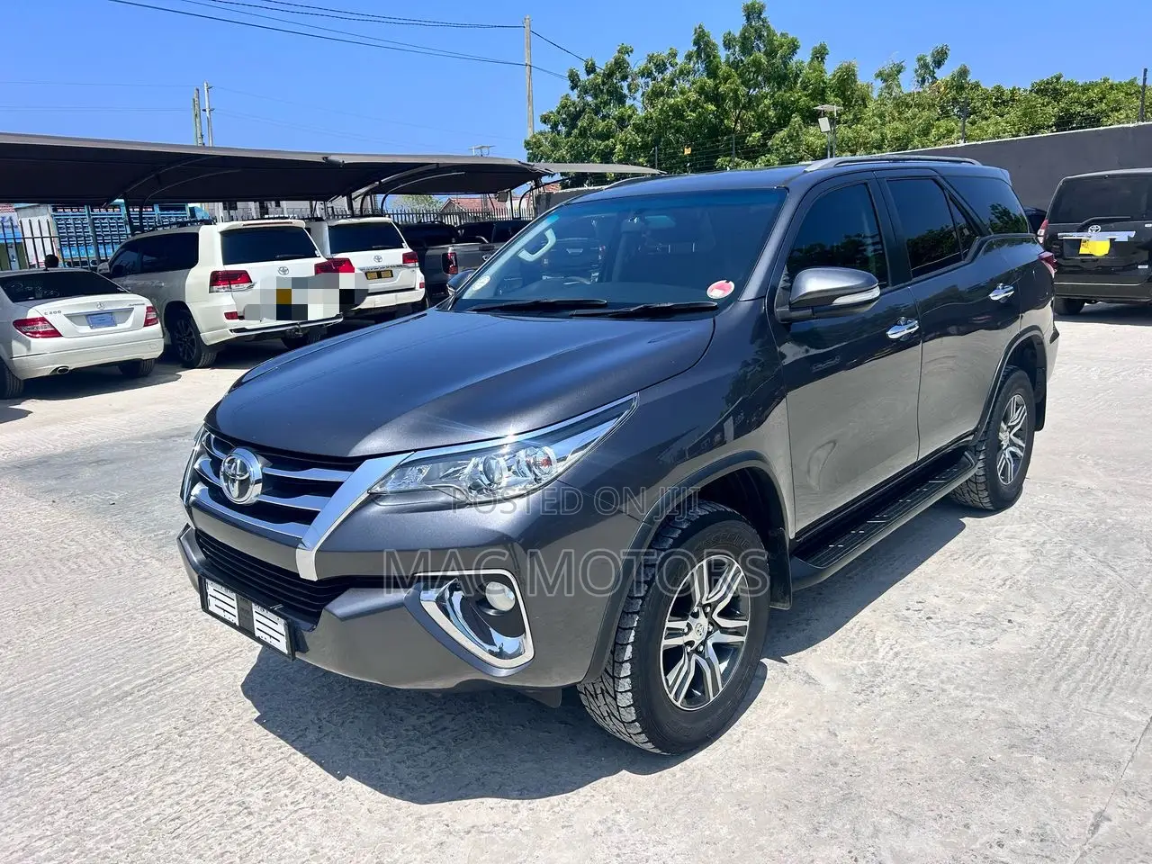 Toyota Fortuner 2016 Gray