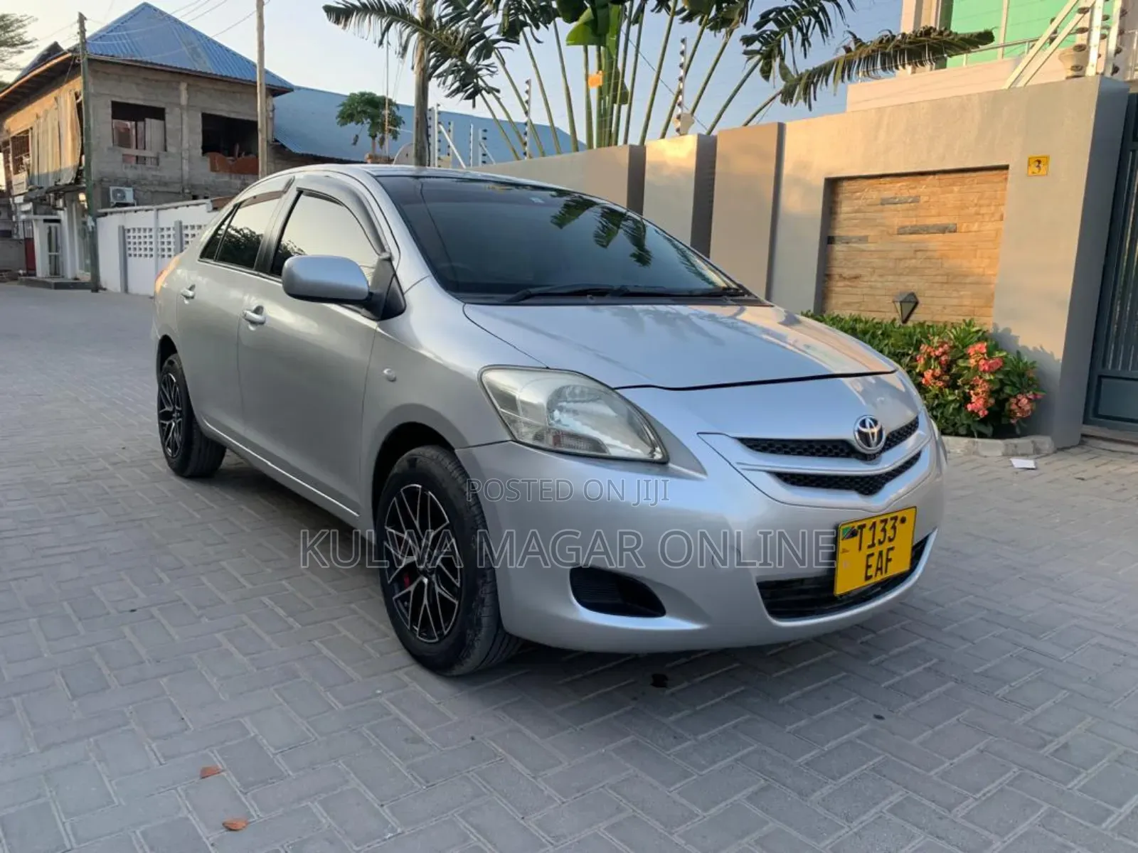 Toyota Belta 2006 Silver