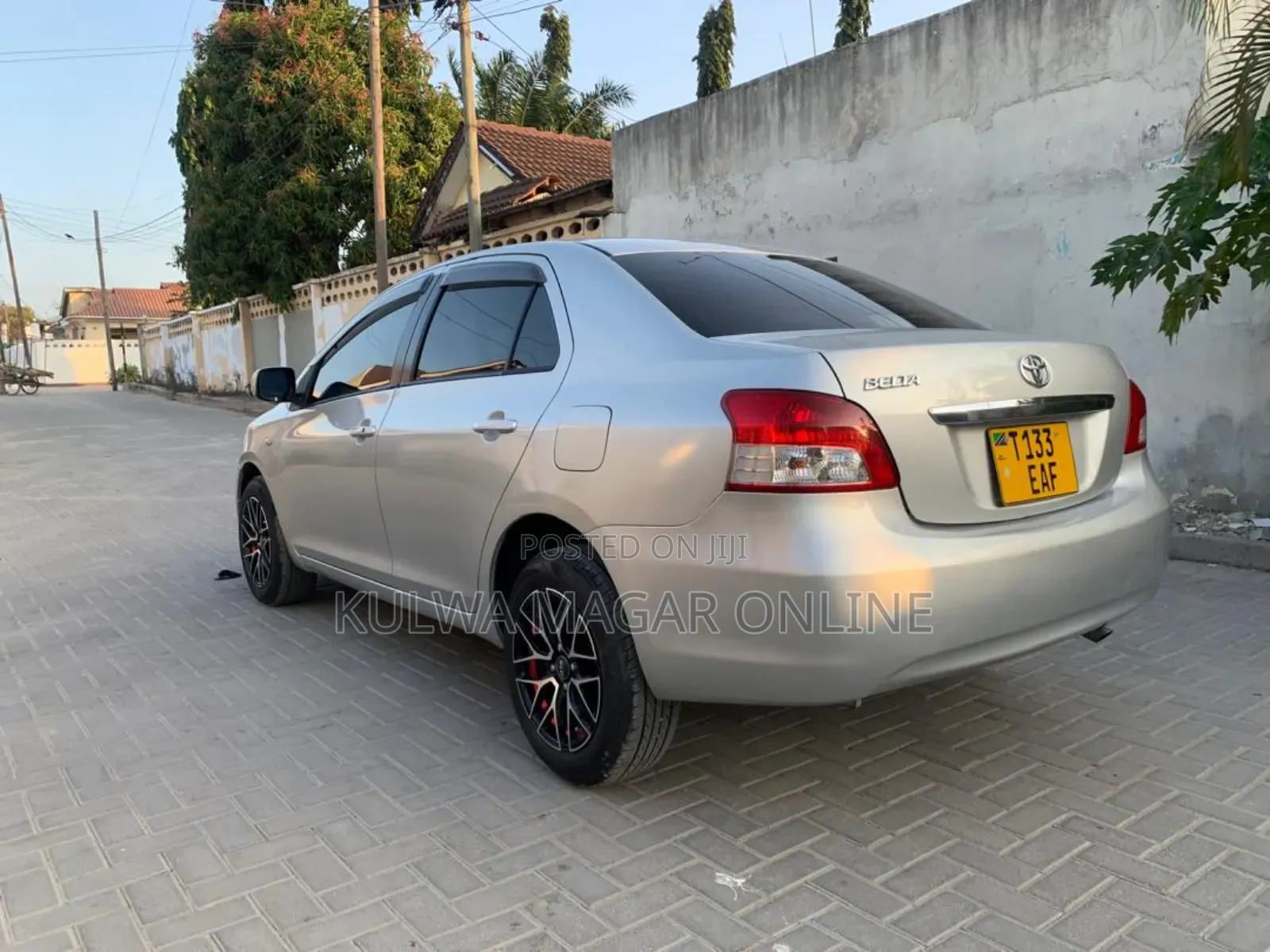 Toyota Belta 2006 Silver