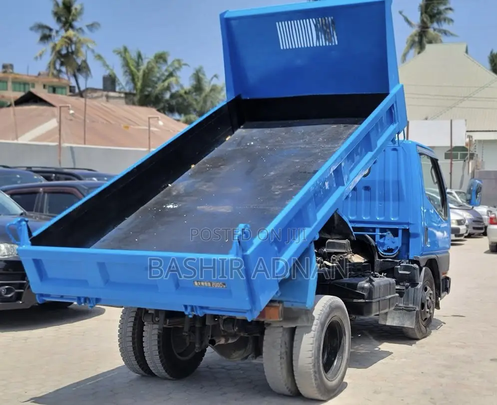 Mitsubishi Canter Dumper(Tipper) 2.5 Tonnes.