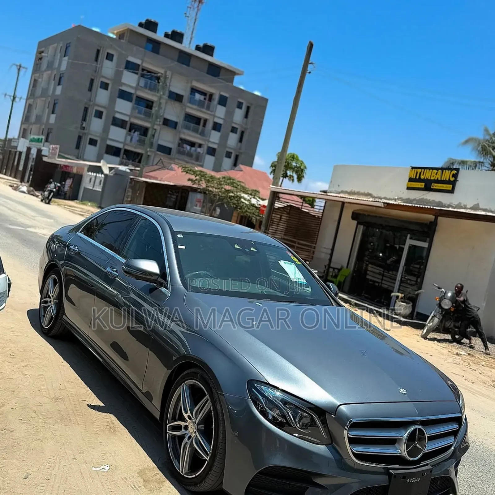 Mercedes-Benz E200 2017 Silver