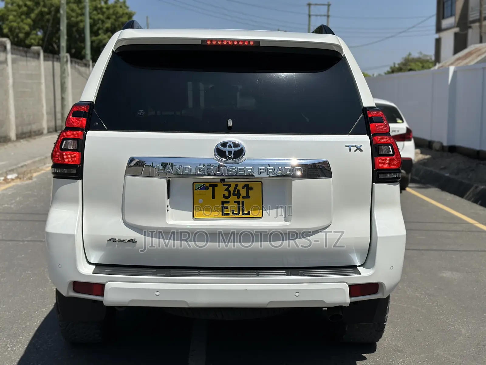 Toyota Land Cruiser Prado 2019 White