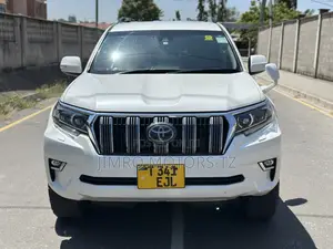 Toyota Land Cruiser Prado 2019 White