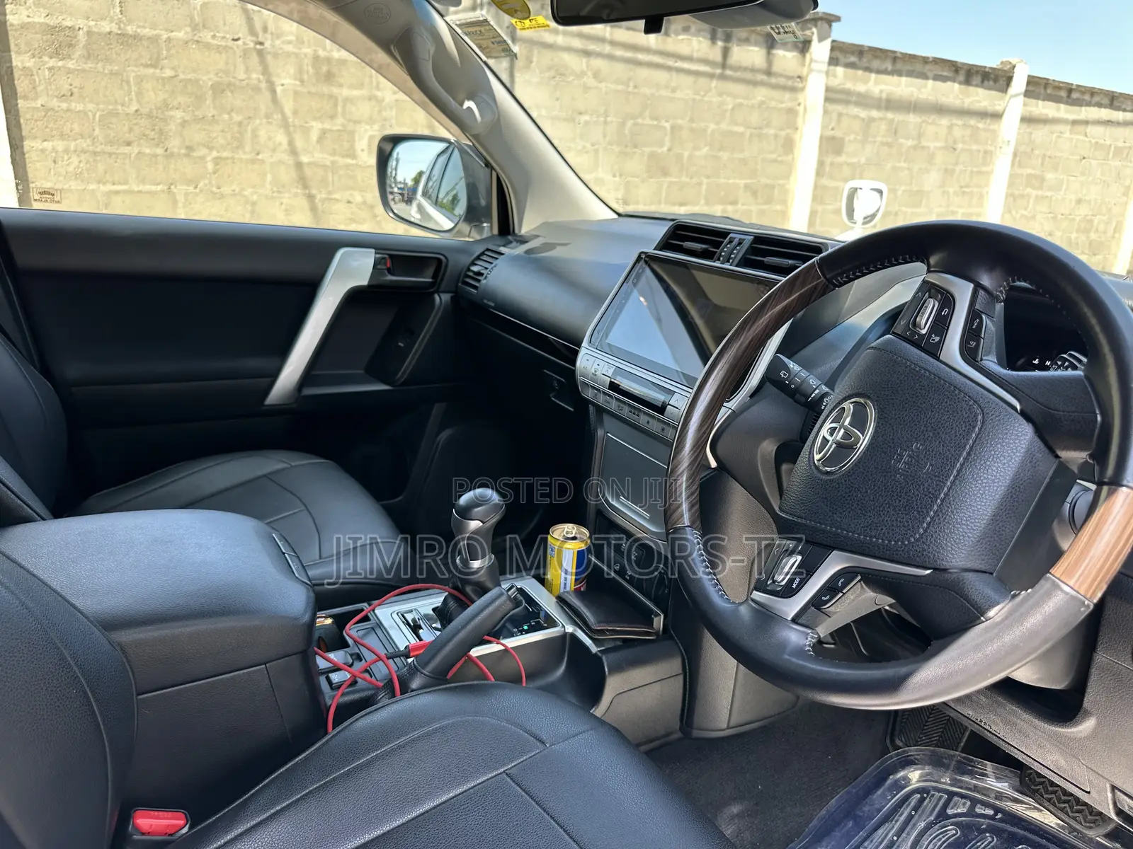 Toyota Land Cruiser Prado 2019 White