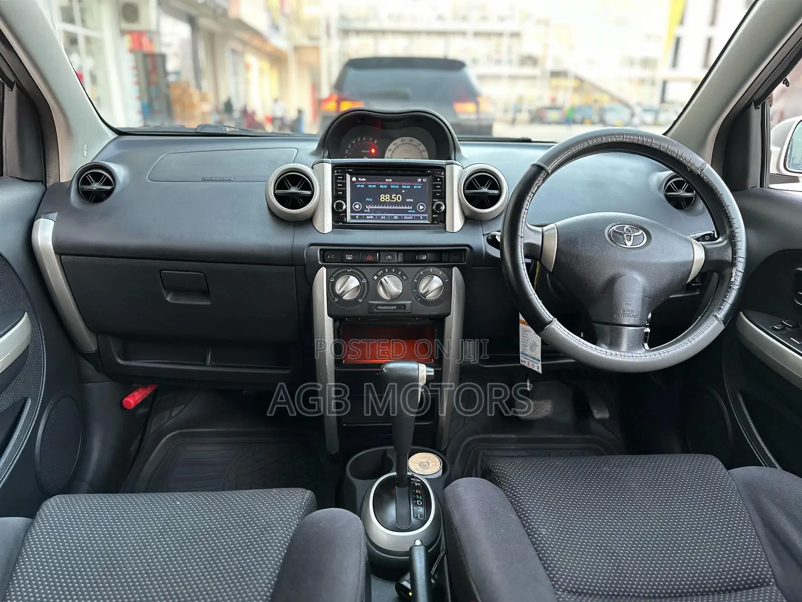 Toyota IST 2003 White