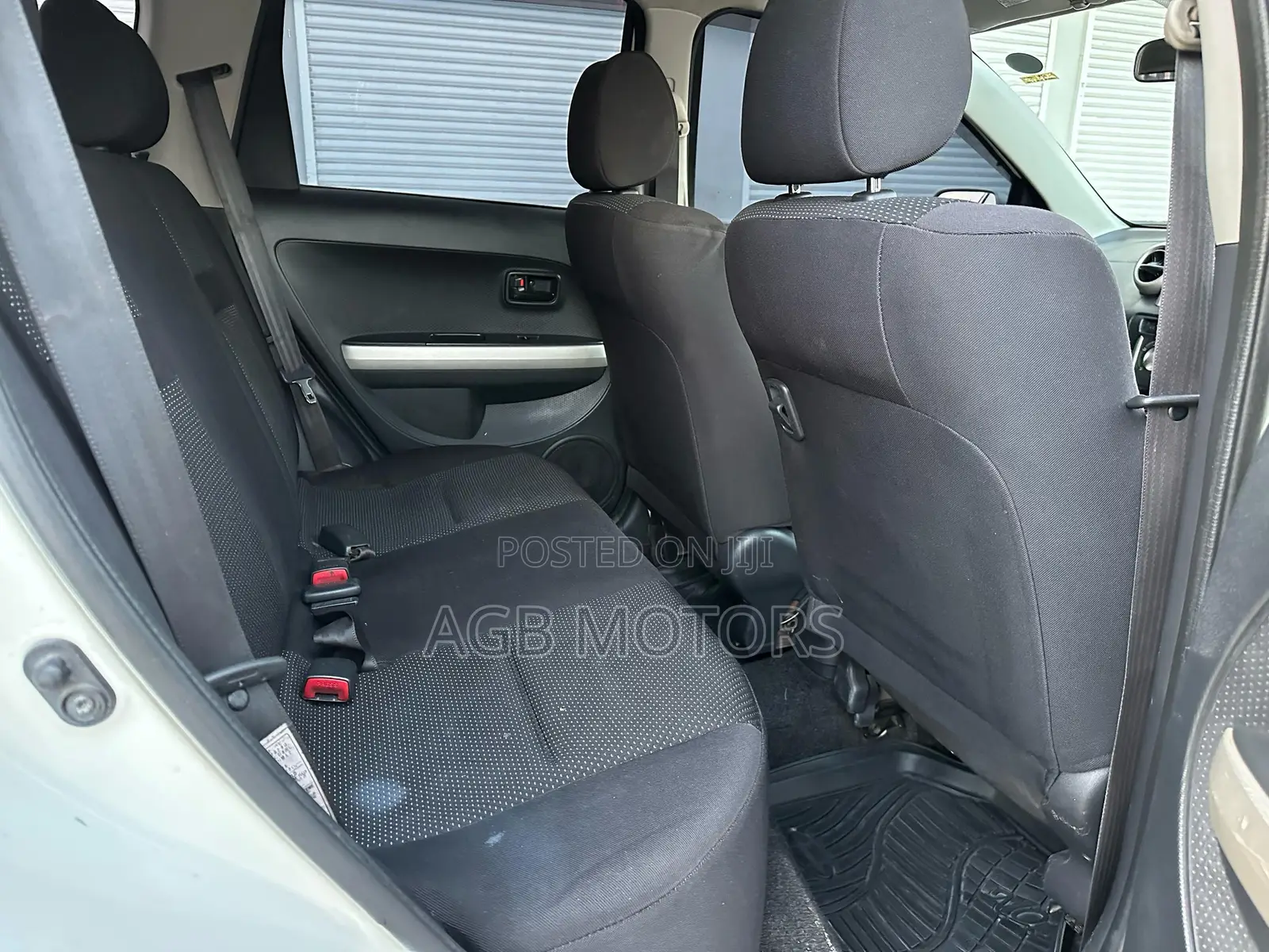 Toyota IST 2003 White