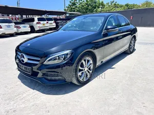 Mercedes-Benz C180 2015 Black