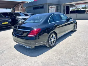 Mercedes-Benz C180 2015 Black