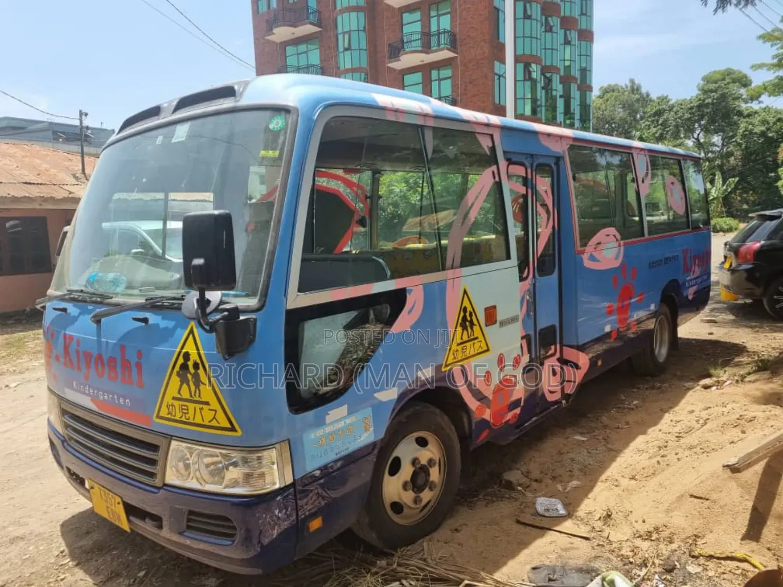 Toyota Coaster 2004 Blue