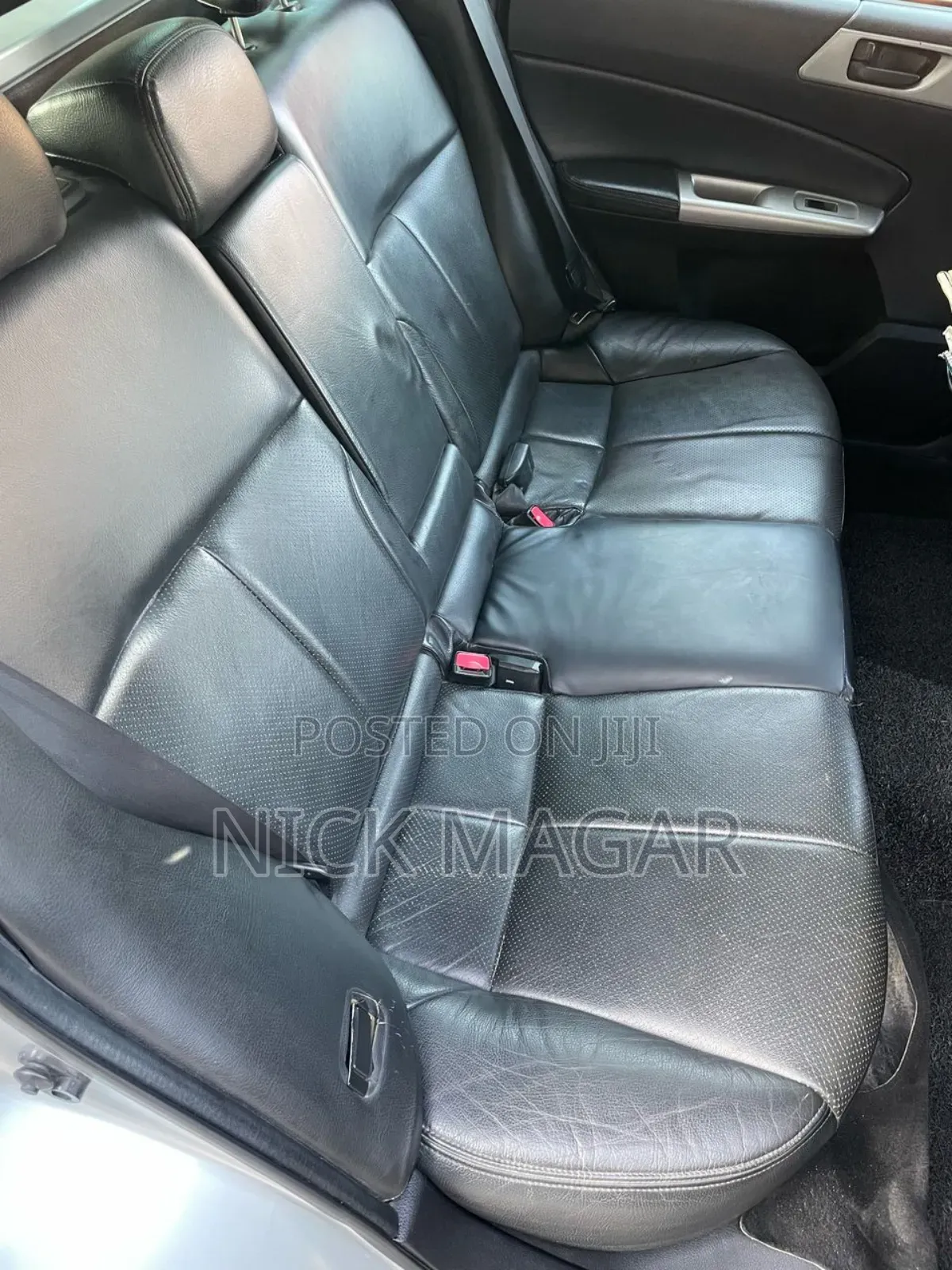 Toyota Hilux 2021 Black