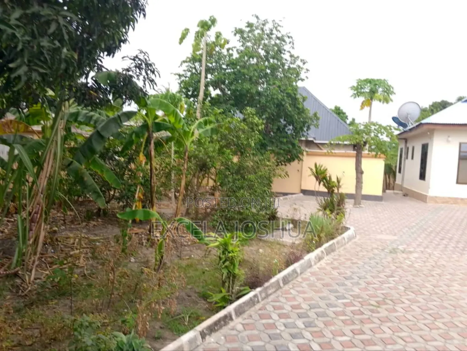 3bdrm House in Excela Joshua, Goba for sale