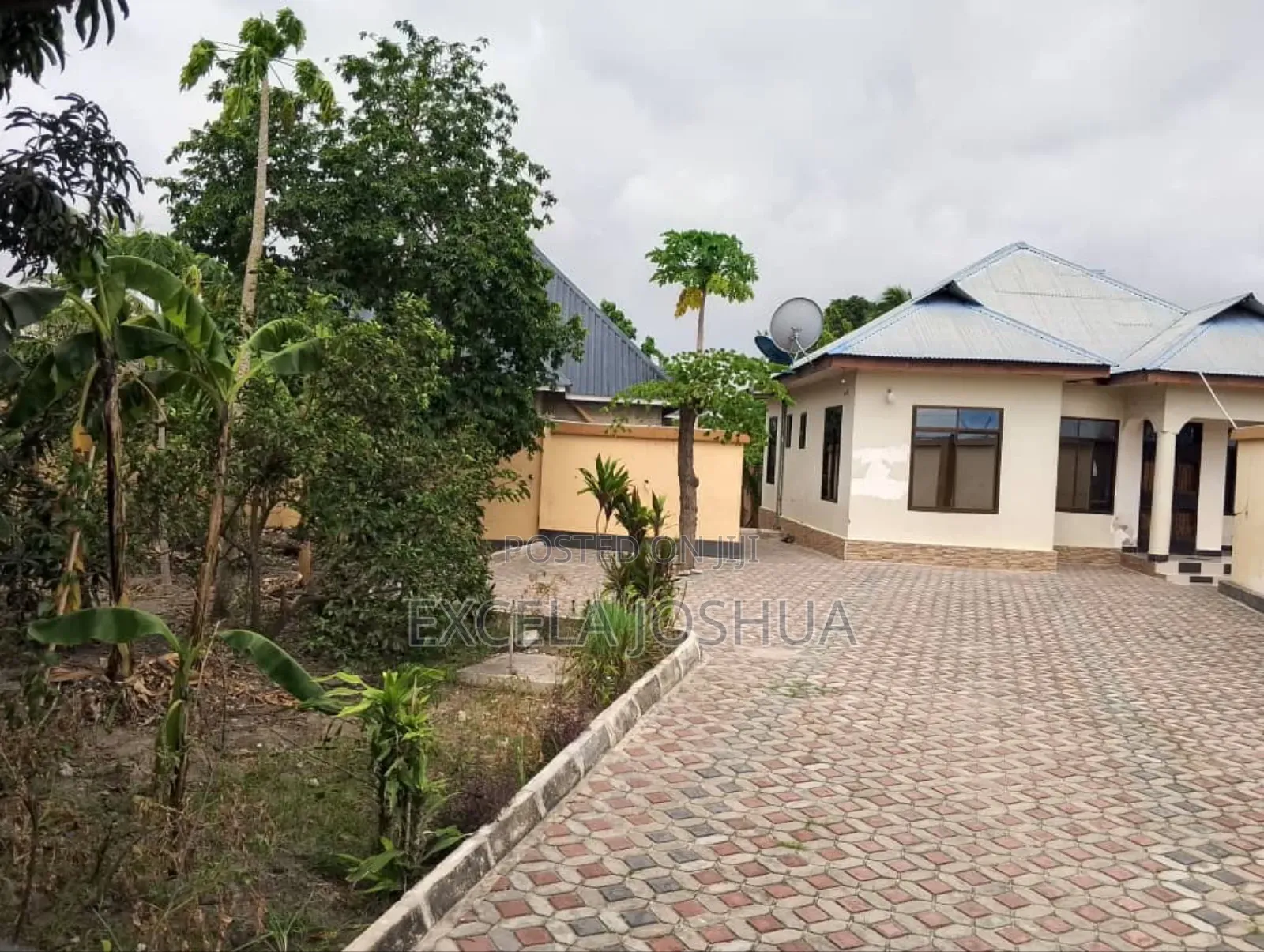 3bdrm House in Excela Joshua, Goba for sale