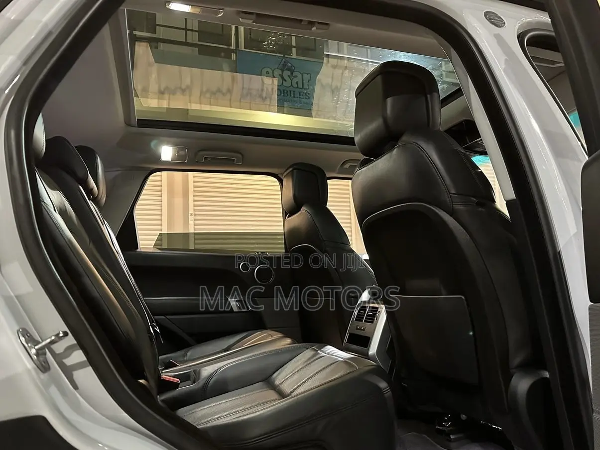 Land Rover Range Rover Sport 2019 White