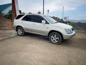 Toyota Harrier 2003 White