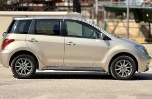 Toyota IST 2004 Beige