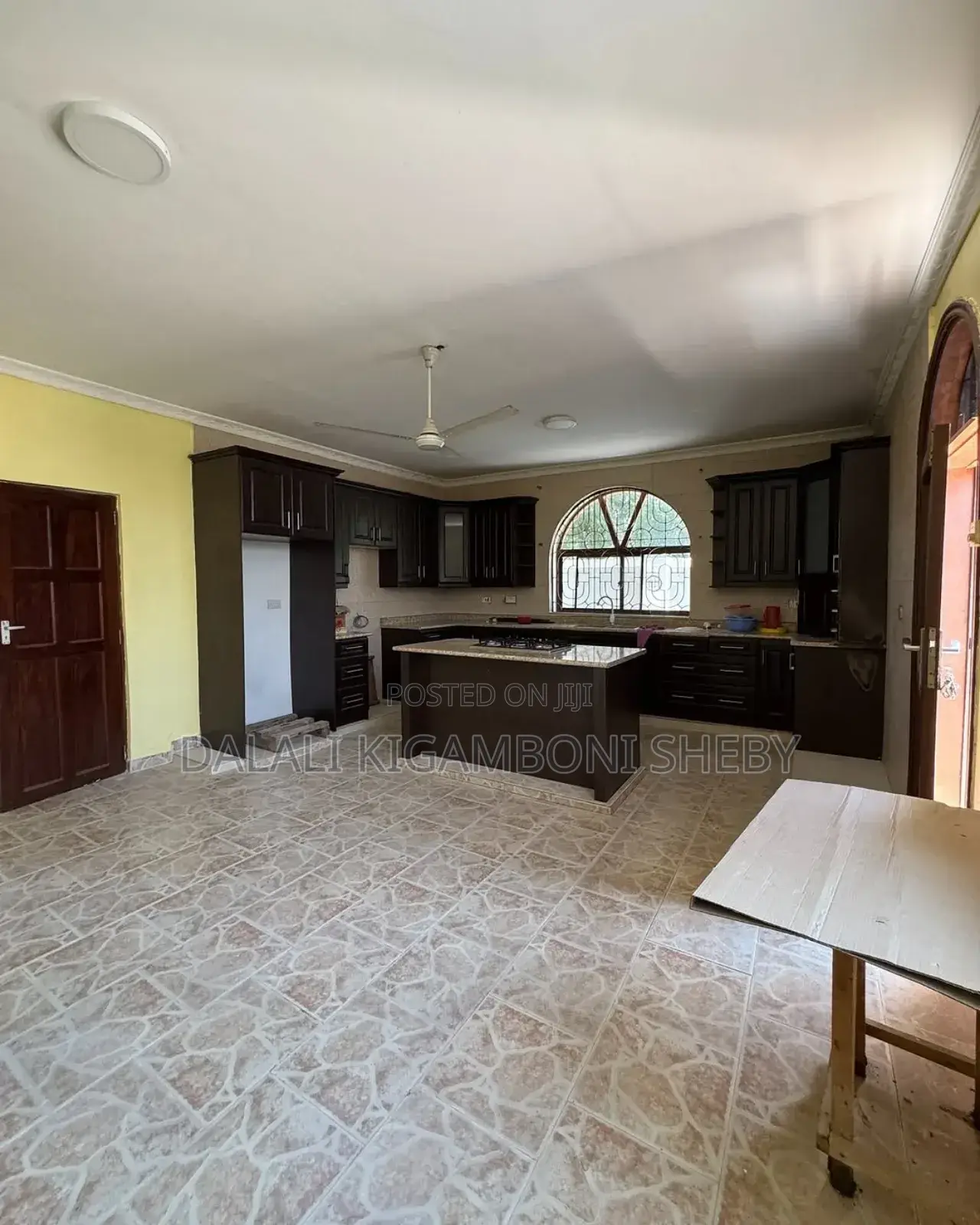 5bdrm House in Kigamboni Geza Beach for rent